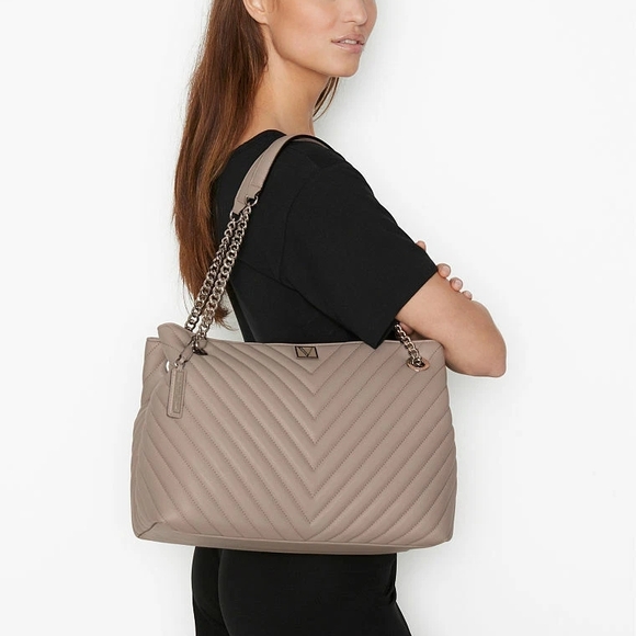 Victoria's Secret Taupe Chevron Shoulder Bag - Picture 2 of 13